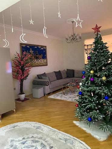 Mənzillər: 3 otaqlı, Yeni tikili, 82 kv. m — 3
