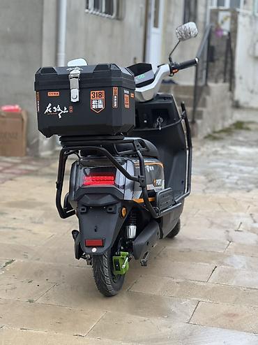 elektirik mator: Elektrik moped 60 volt 40 ah lithium batareykaynan təchiz olunub — 3