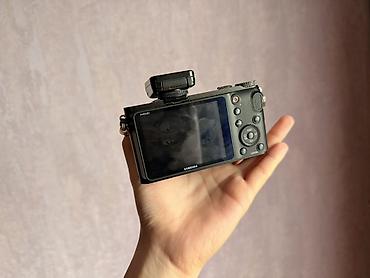 samsung videokamera: Samsung NX2000 hibrid/mirrorless fotoaparat, dəyişən obyektivli — 3