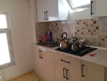 kiraye ayliq ev: Ленкорань, 3 комнаты, Вторичка, 170 м²