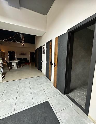 Продажа отелей и хостелов: Продаётся помещение 160 кв.м в 5 микрорайоне (под хостел) 🔹 Площадь — 3