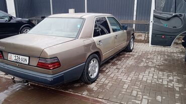 Mercedes-Benz: Mercedes-Benz W124: 1989 г., 2.3 л, Механика, Дизель, Седан