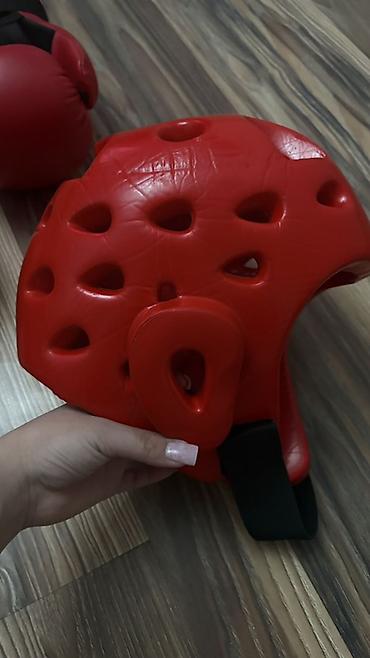 Шлемы: Экипировка для тхэквондо / карате / единоборств — Перчатки Venum at lalafo.kg — 1 Шлемы: Экипировка для тхэквондо / карате / единоборств — Перчатки Venum — 1