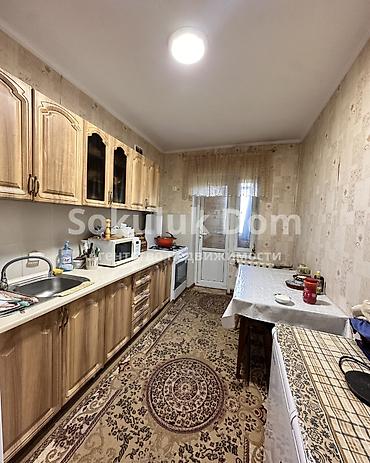 продаю с: 3 комнаты, 63 м², 4 этаж — 1