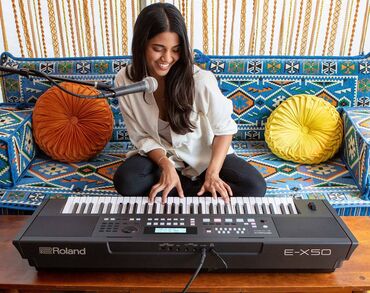 синтезатор для начинающих: Синтезатор Roland E-X50 (новый) Roland E-X50 - мощный синтезатор с