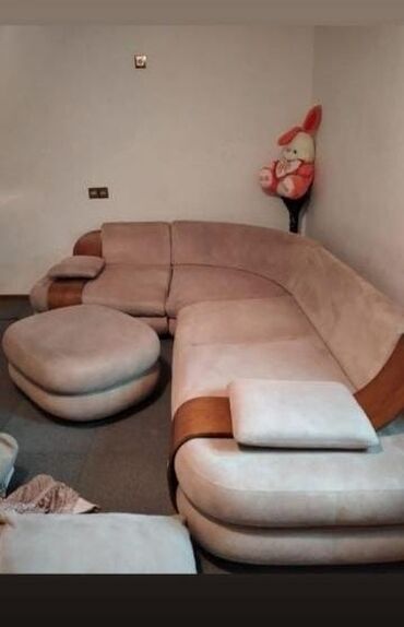 Yataq otağı dəstləri: Künc divan