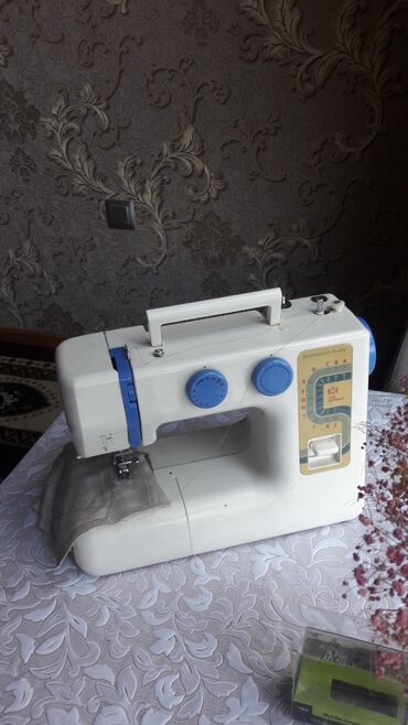 промышленная швейная машинка: Швейная машина