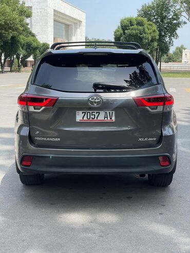 Toyota: Toyota Highlander: 2019 г., 3.5 л, Автомат, Бензин, Внедорожник — 8