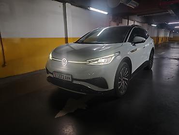 byd e1: Volkswagen ID.4: 2022 г., 0.1 л, Автомат, Электромобиль, Кроссовер — 1