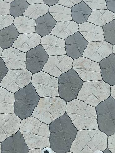 Кладка: Договорная Брусчатка, тротуарная плитка/ Лотки, Бордюры Гарантия — 10