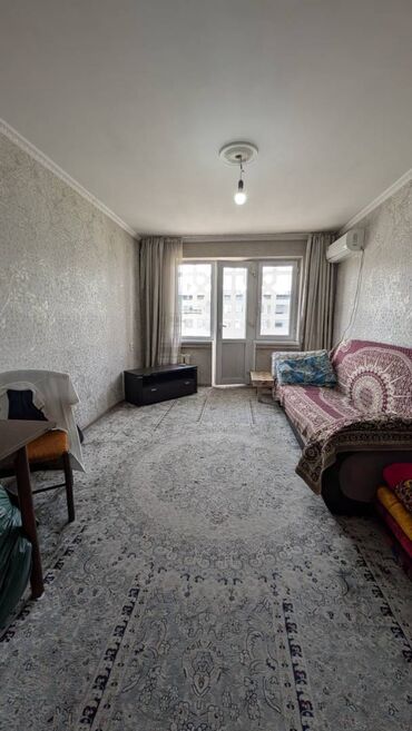 купить квартиру в рассрочку от хозяина: 1 комната, 32 м², 104 серия, 5 этаж, Косметический ремонт