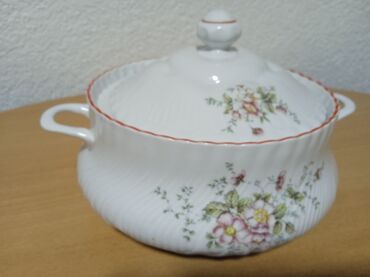 Kompleti posuđa: Vintage rebrasti servis za ručavanje i večeru, ukupno 10 delova — 10