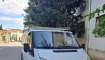 maşın damı: Ford Transit yük mikroavtobusu - Korpus: ağ rəngli, qapalı kuzov — 1