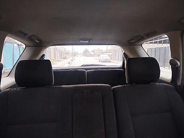Toyota: Toyota Ipsum: 2002 г., 2.4 л, Автомат, Бензин, Минивэн — 9