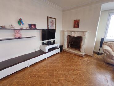 Uzunmüddətli kirayə mənzillər: Yasamalda 9 mertebeli binanın 9-cu mərtəbəsində yerləşən ümumi sahəsi — 6