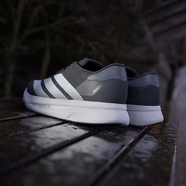 garmin forerunner: Мужские кроссовки, 43, Adidas, Новый, цвет - Серый — 2