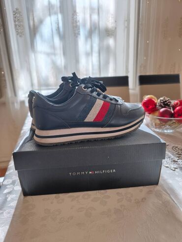 Women's Sneakers and athletic shoes: Ölçü: 37, rəng - Göy, İşlənmiş -da lalafo.az — 7 Women's Sneakers and athletic shoes: Ölçü: 37, rəng - Göy, İşlənmiş — 7