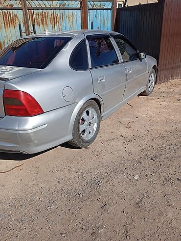 освещение на авто: Opel Vectra: 2001 г., 1.8 л, Автомат, Бензин — 4