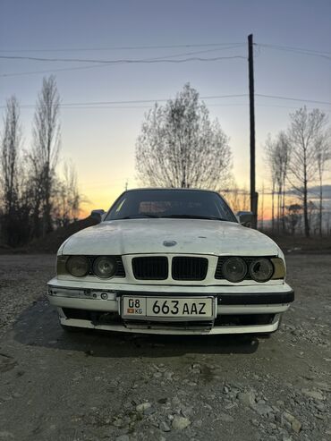 машина сатылат срочно: BMW 5 series: 1991 г., 2 л, Механика, Бензин, Седан