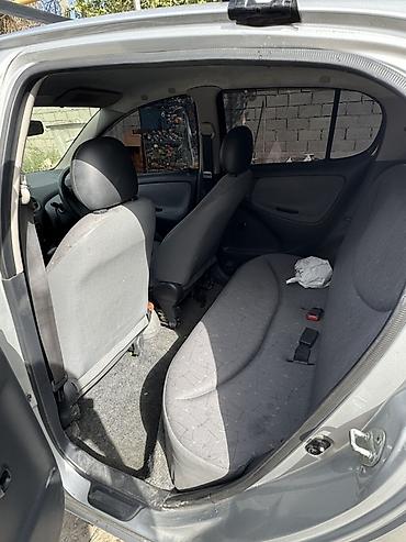 тоета: Toyota Vitz: 2000 г., Автомат, Бензин, Хэтчбэк — 6