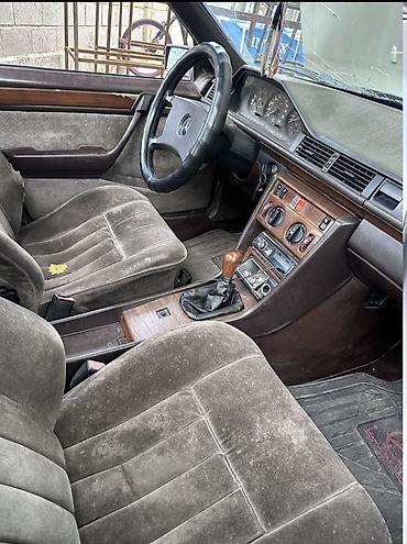 smart open: Mercedes-Benz E-Class: 1989 г., 2 л, Механика, Бензин, Седан — 4