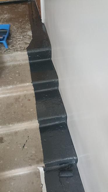 Ремонт под ключ: Ремонт подъездов под ключ Что делаем: - Подготовка оснований — 10