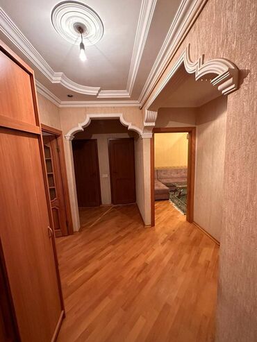 Köhnə tikili: Bakı, Yeni Günəşli Massiv A, 3 otaqlı, Köhnə tikili, 80 kv. m — 12