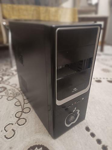 Korpus – ATX/µATX masaüstü kompüter üçün - Rəng: Qara, ön paneldə