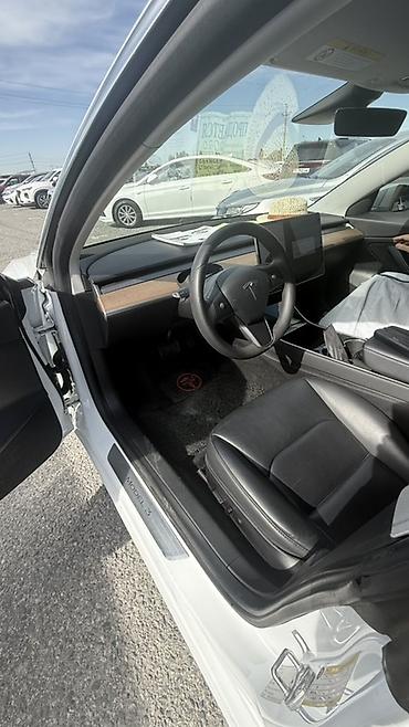 электрони машина: Tesla Model 3: 2020 г., Автомат, Электромобиль, Седан — 10
