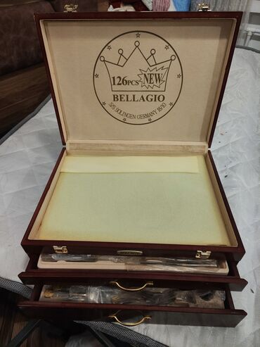 Süfrə ləvazimat dəstləri: Bellagio markalı, 126 hissədən ibarət qab-qacaq dəsti. Dəst taxta -da lalafo.az — 3 Süfrə ləvazimat dəstləri: Bellagio markalı, 126 hissədən ibarət qab-qacaq dəsti. Dəst taxta — 3