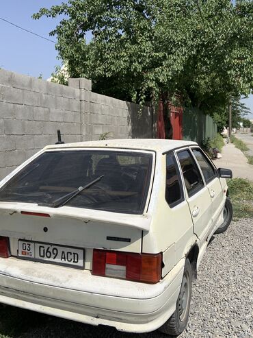 жигули 06 жалал абад: Автомобиль ВАЗ, модель, 2114 : Обмен на Айфон 15 про или 15 про мах