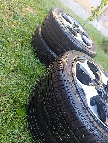 r14 19570: Комплект колес Kia: легкосплавные диски + шины - Количество: 4 колеса — 3