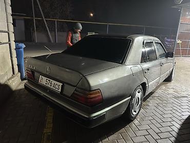 Mercedes-Benz: Mercedes-Benz W124: 1988 г., Механика, Дизель, Седан — 5