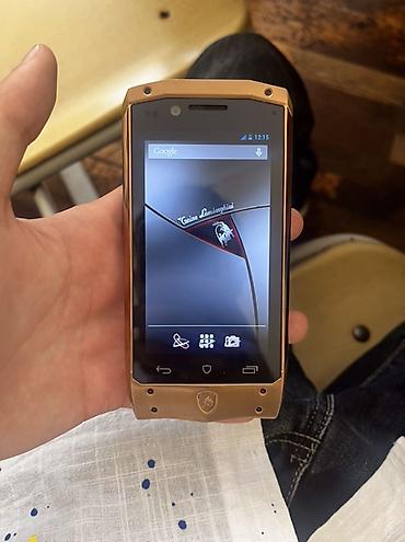 mobil kondisaner: Tonino Lamborghini Antares Android smartfon ötən illərdə istehsal — 4