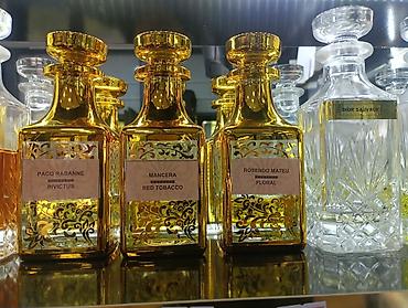 Ətriyyat: • Paco Rabanne – Invictus • Mancera – Red Tobacco • Rosendo Mateu – — 1