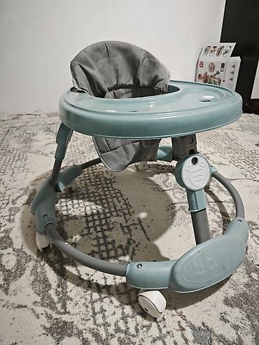 ходунок фирмы chicco: Ходунки для малыша

отдам даром — 1