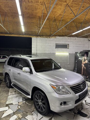 полик 5 д: Lexus LX: 2008 г., 5.7 л, Автомат, Газ, Внедорожник