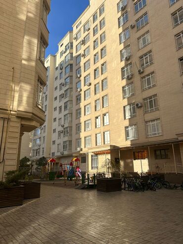 3 х комнатная квартира в джалал абаде: 3 комнаты, 123 м², Элитка, 5 этаж
