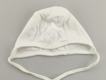 biała czapka z pomponem: Czapka, stan - Dobry