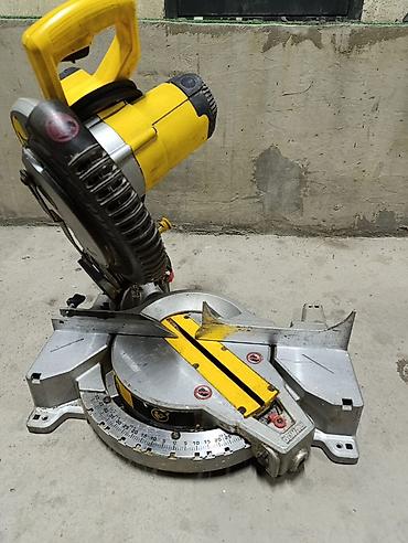 торцовочная пила углорез купить: Торцовочная пила DeWalt (электрическая, сетевой привод) - Тип — 1
