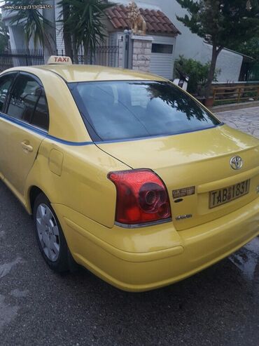 Toyota: Toyota Avensis: 2 l. | 2004 έ. Sedan — 2