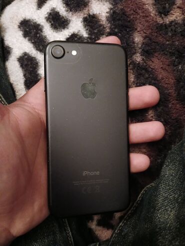 Digər mobil telefonlar: Her bir weyi iwleyir ciddi alicilar yazsin)