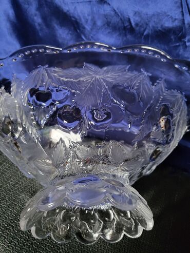 Činije: Cinija za voce za na sto,pun rad iz 70ih.god. Cinija za voce,sa mat — 14