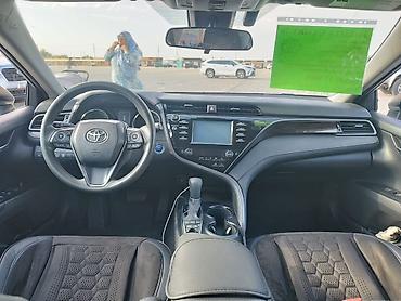Унаа сатуу: Toyota Camry: 2020 г., 2.5 л, Автомат, Гибрид, Седан — 5