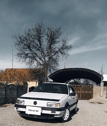 Volkswagen: Volkswagen Passat: 1988 г., 1.8 л, Механика, Бензин, Седан — 2