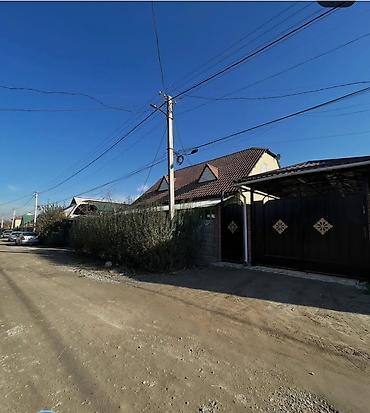 Продажа коттеджей и домов: ‼️Срочно продается дом 📍В Ак-Ордо1 4соток 🏠Дом 120кв2 💧Комуникации — 1