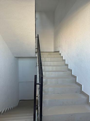 flat osh: 2 комнаты, 73 м², 4 этаж — 2