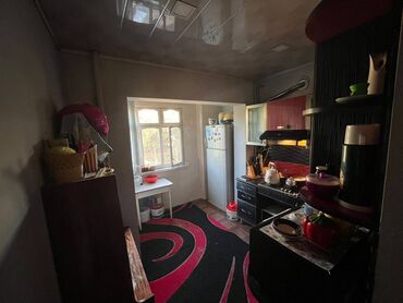 Köhnə tikili: Bakı, 5 otaqlı, Köhnə tikili, 110 kv. m — 13