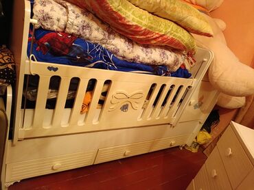 uwaq dunyasi: Baha alınıb uşaq yatmır diye satılır