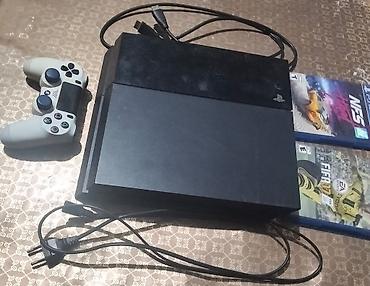 playstation 4 üçün oyunlar: Sony PlayStation 4 (PS4) oyun konsolu – tam set Paketə daxildir: - — 2